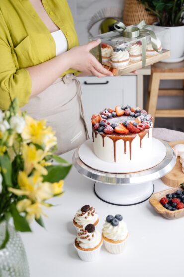 Recipes Inspired by the Best Cake Shops